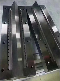 口罩熔噴絲模具