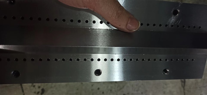 口罩熔噴絲模具